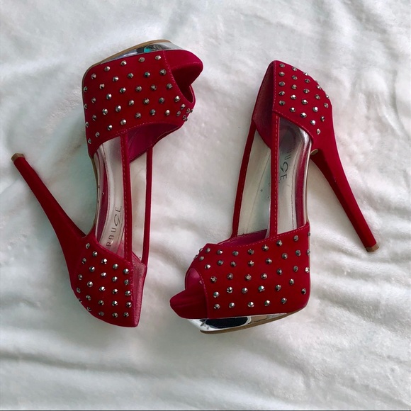 Rogue Shoes - Studded pink open toe high heels. Size 7.5